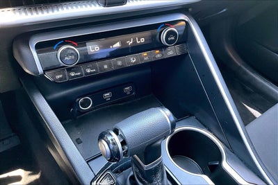 2022 Kia K5 LX