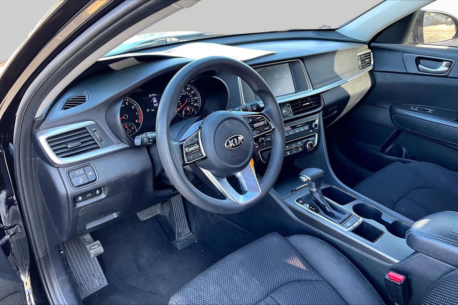 2019 Kia Optima LX