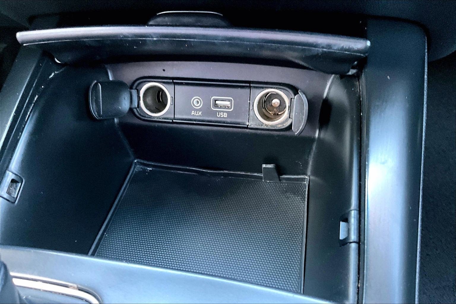 2018 Kia Sorento LX - Photo 22