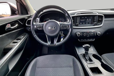 2018 Kia Sorento LX
