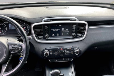 2018 Kia Sorento LX
