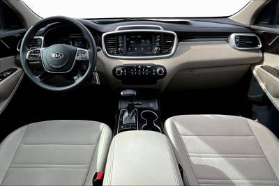 2020 Kia Sorento LX