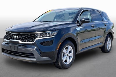 2022 Kia Sorento LX