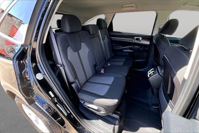 2022 Kia Sorento LX