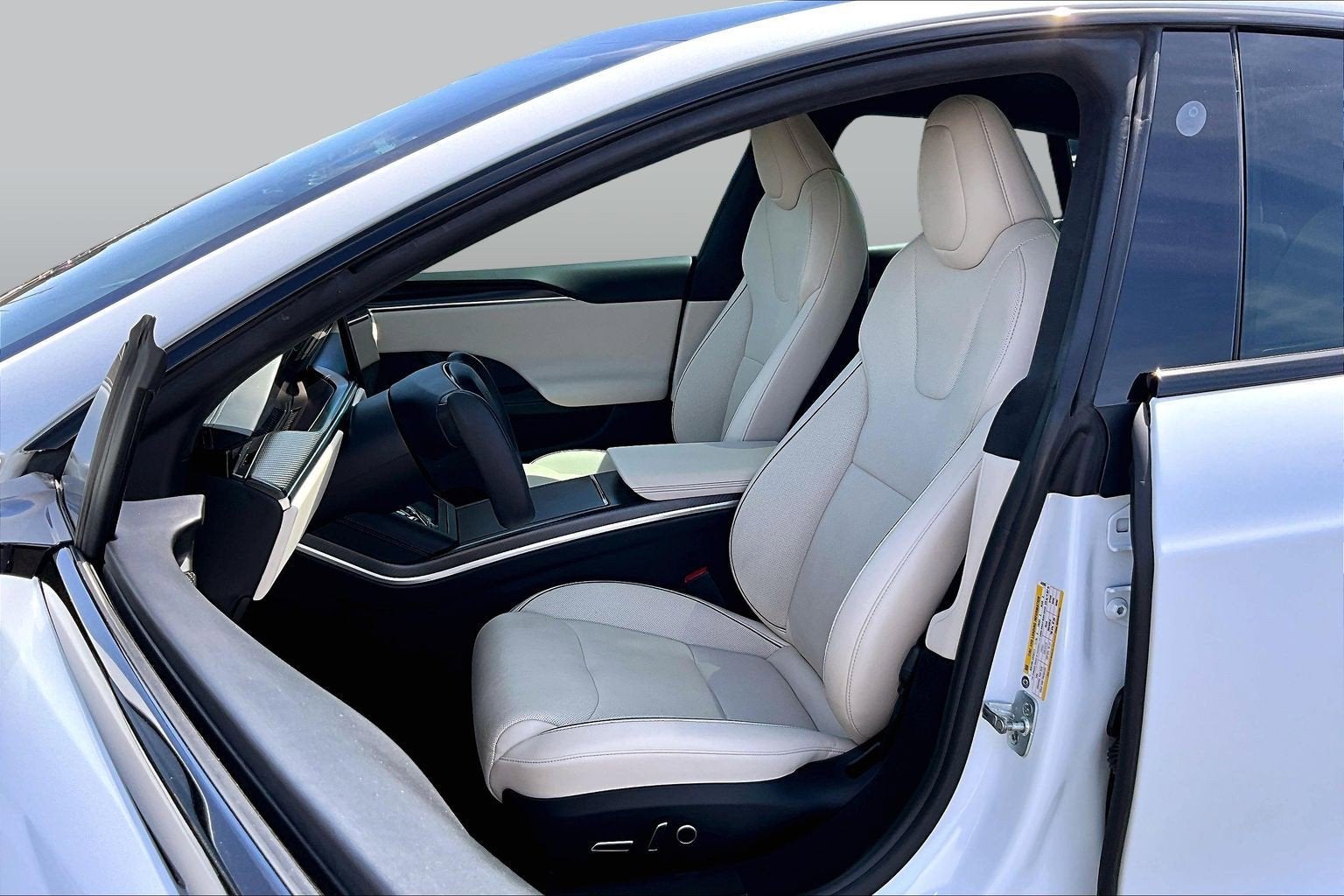 2021 Tesla Model S Plaid