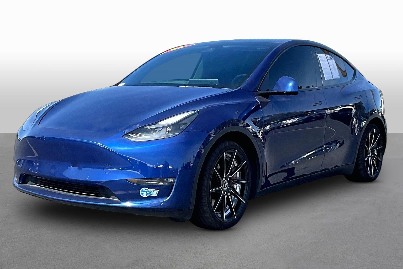2021 Tesla Model Y Performance Dual Motor All-Wheel Drive's photo