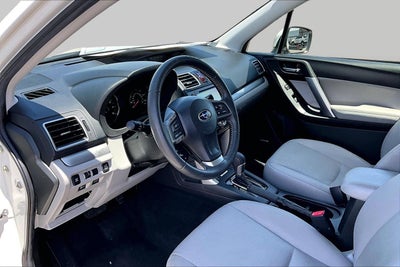 2016 Subaru Forester 2.5i Touring