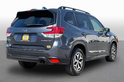 2022 Subaru Forester Premium