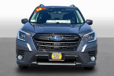 2022 Subaru Forester Premium