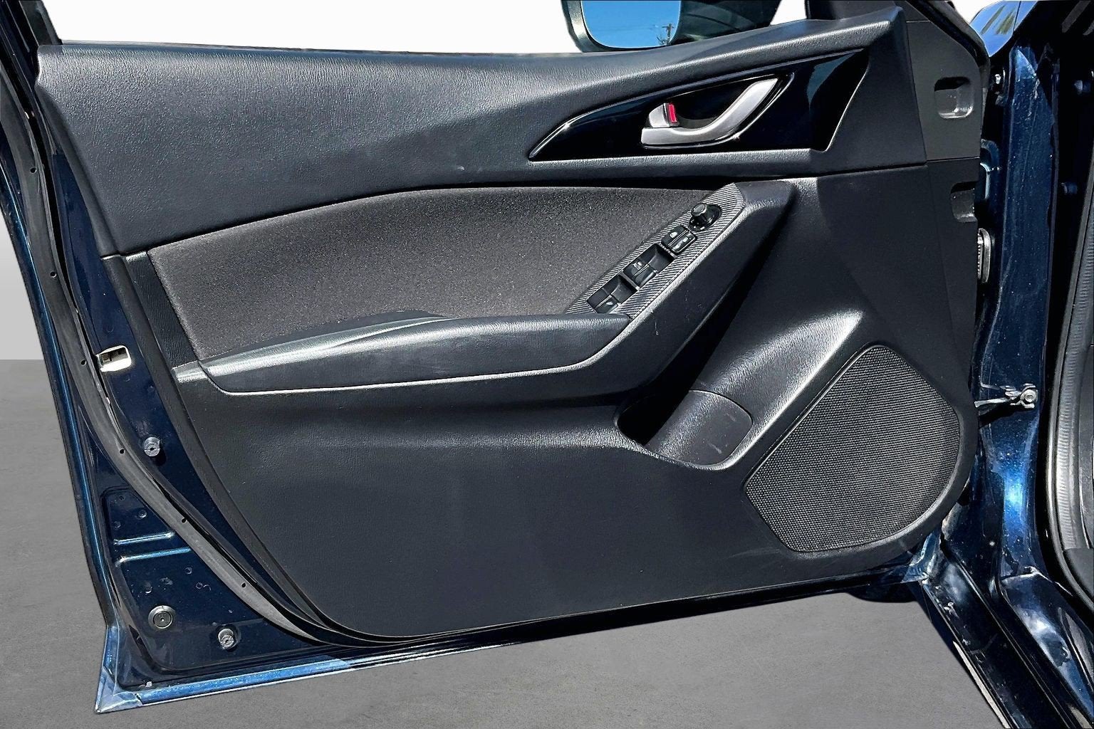 2016 Mazda Mazda3 i Touring