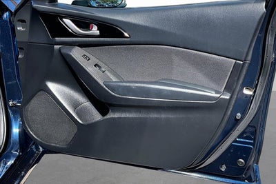 2016 Mazda Mazda3 i Touring