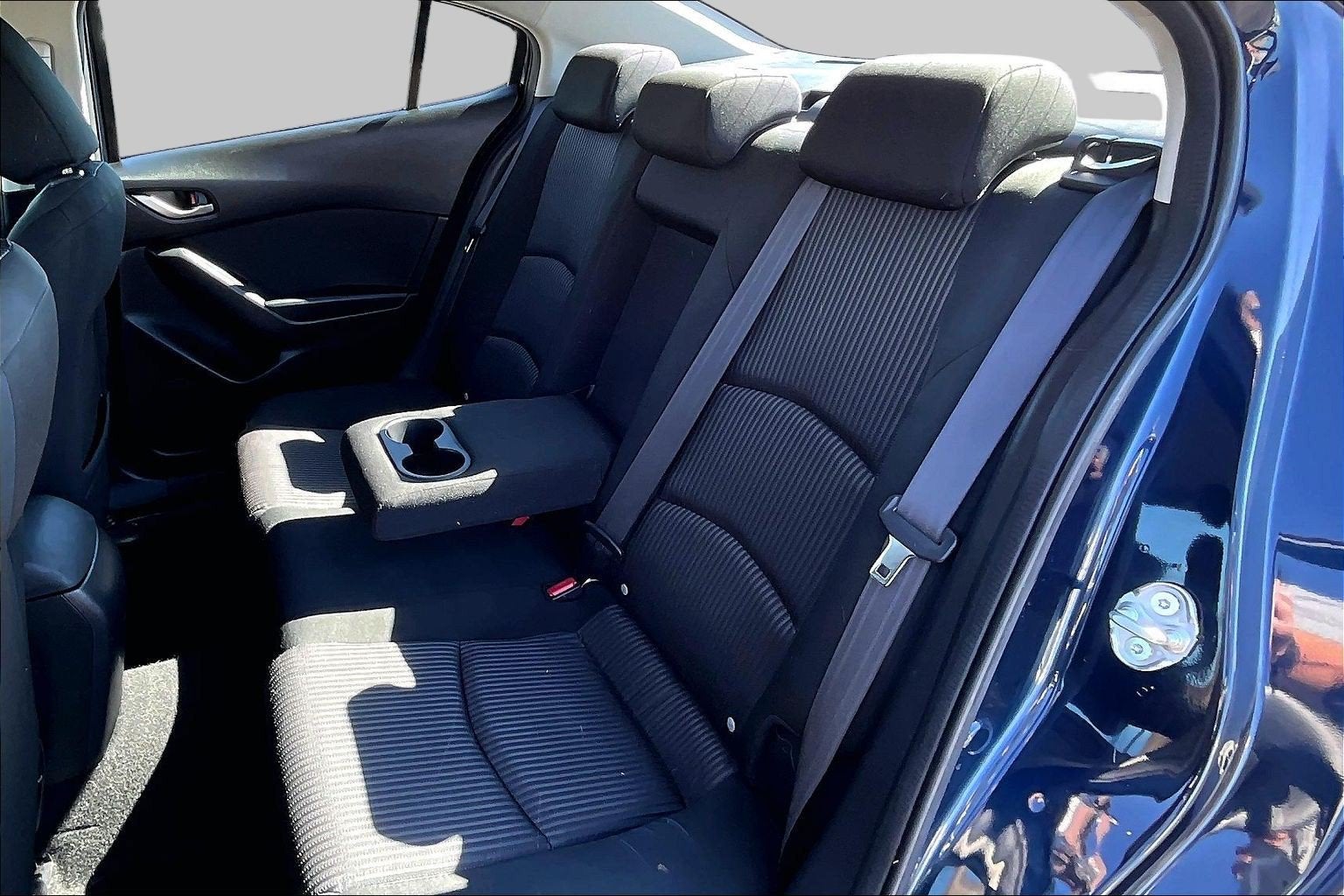 2016 Mazda Mazda3 i Touring