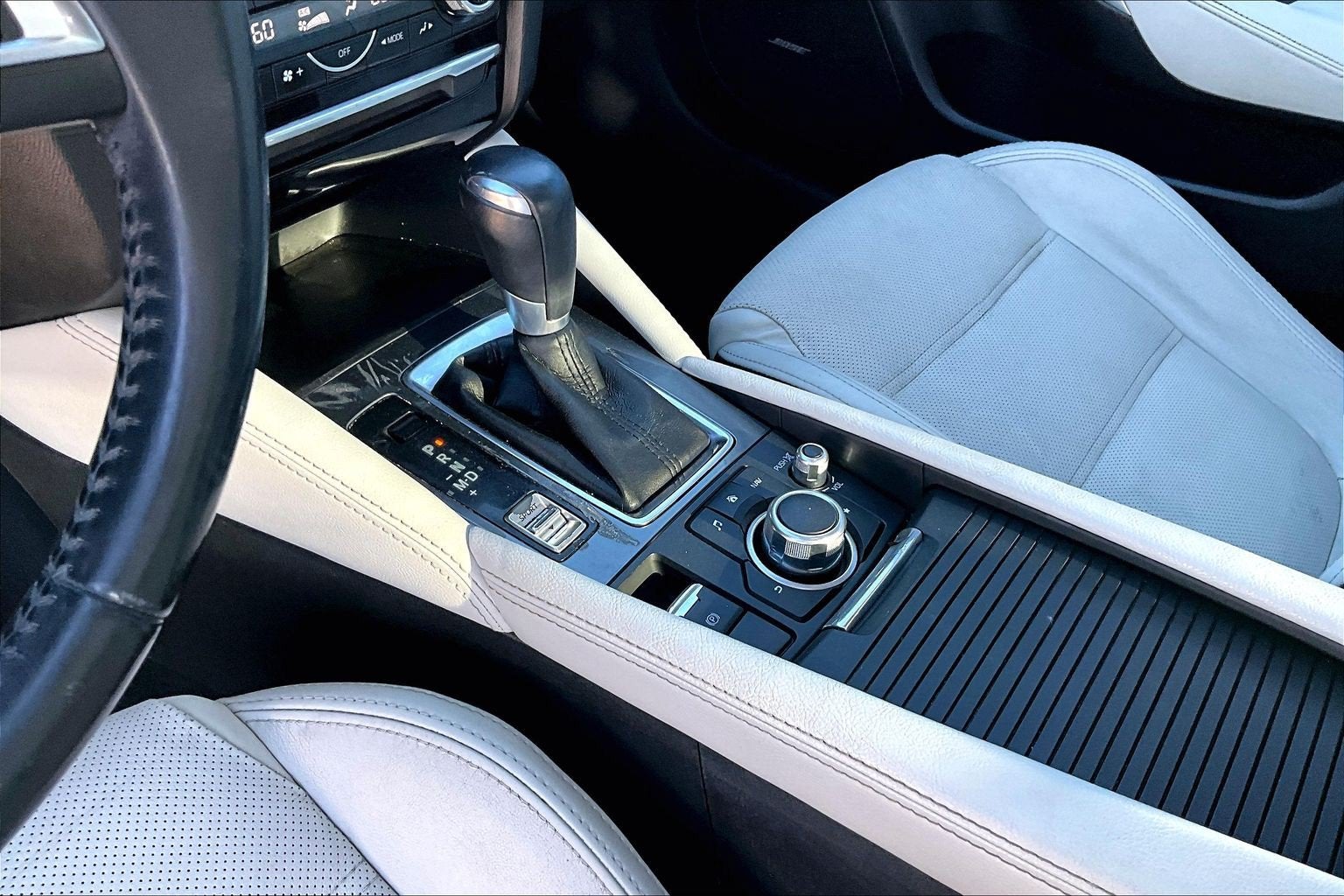 2016 Mazda Mazda6 i Grand Touring