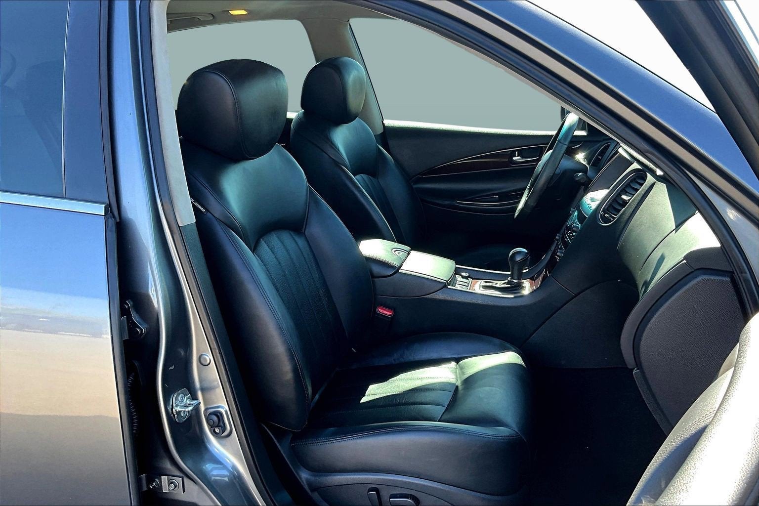 2017 INFINITI QX50 Base