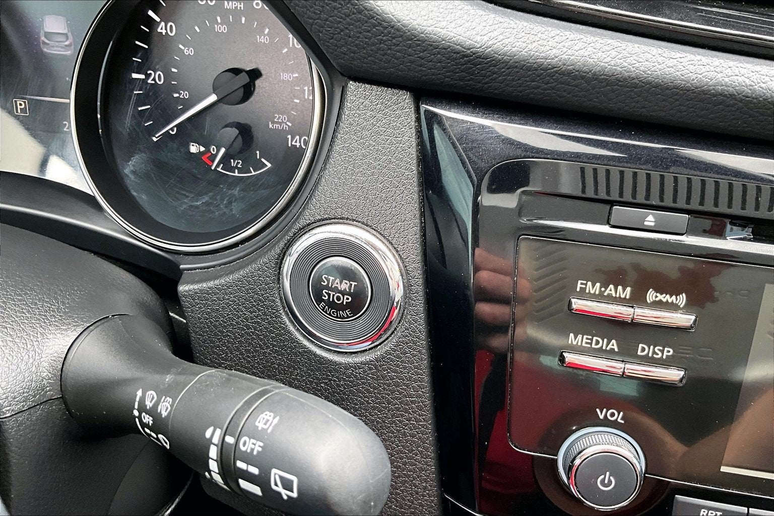 2017 Nissan Rogue Sport SV