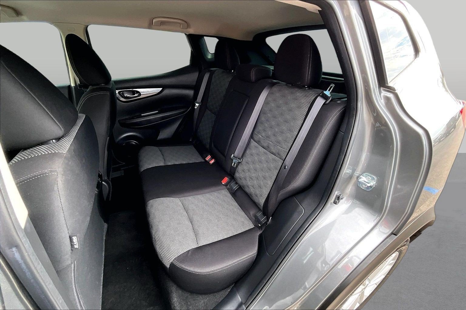 2017 Nissan Rogue Sport SV
