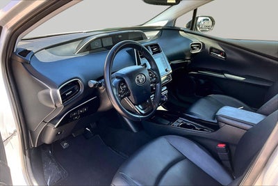 2022 Toyota Prius XLE