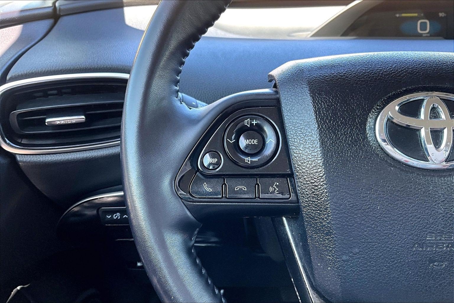 2022 Toyota Prius XLE