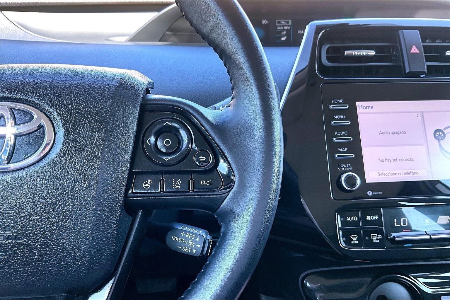 2022 Toyota Prius XLE