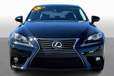 2016 Lexus IS 200t 200t