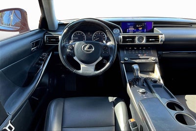 2016 Lexus IS 200t 200t