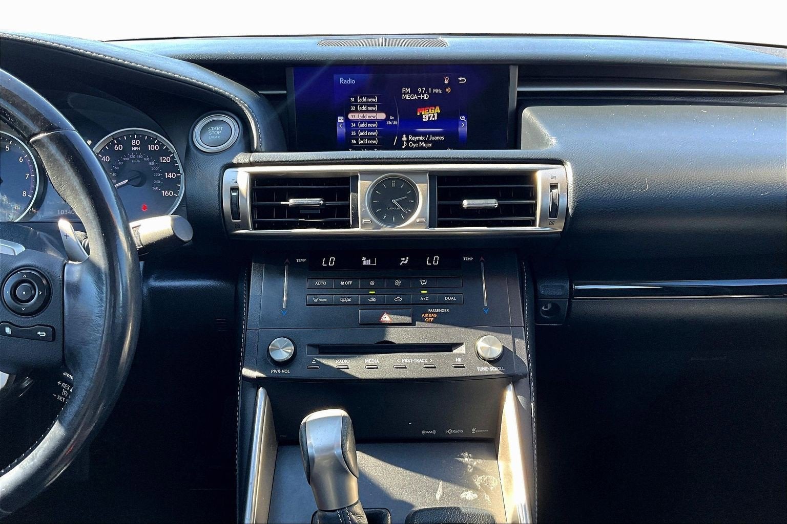 2016 Lexus IS 200t 200t