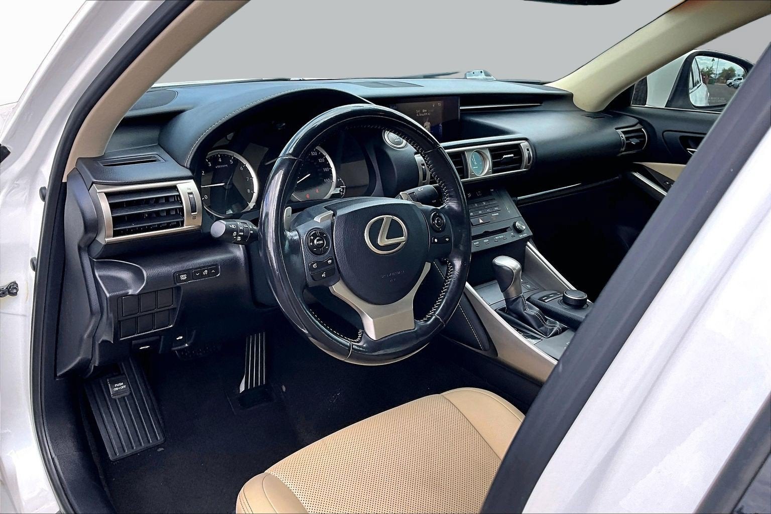 2016 Lexus IS 300 300