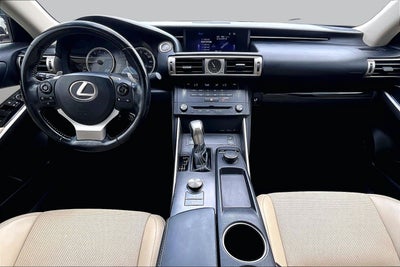 2016 Lexus IS 300 300