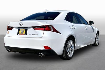 2016 Lexus IS 300 300