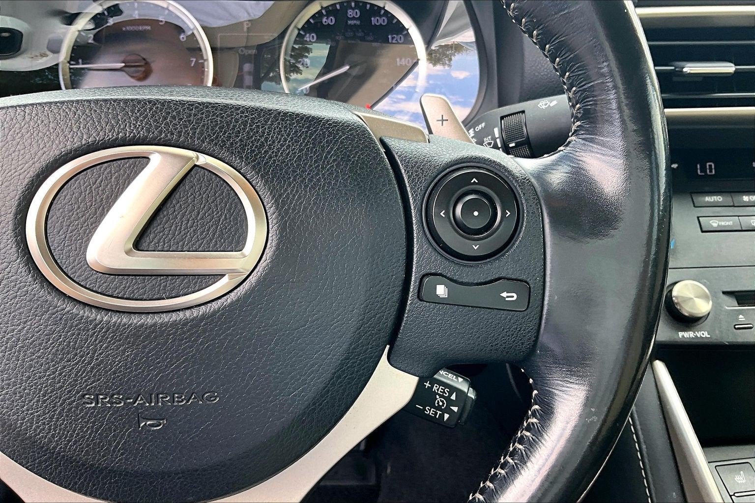 2016 Lexus IS 300 300