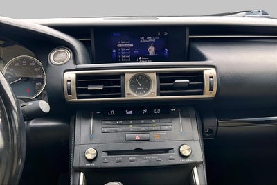 2016 Lexus IS 300 300