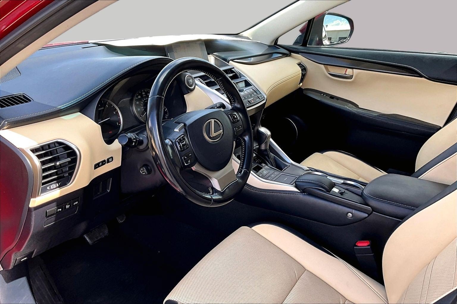 2016 Lexus NX 200t 200t