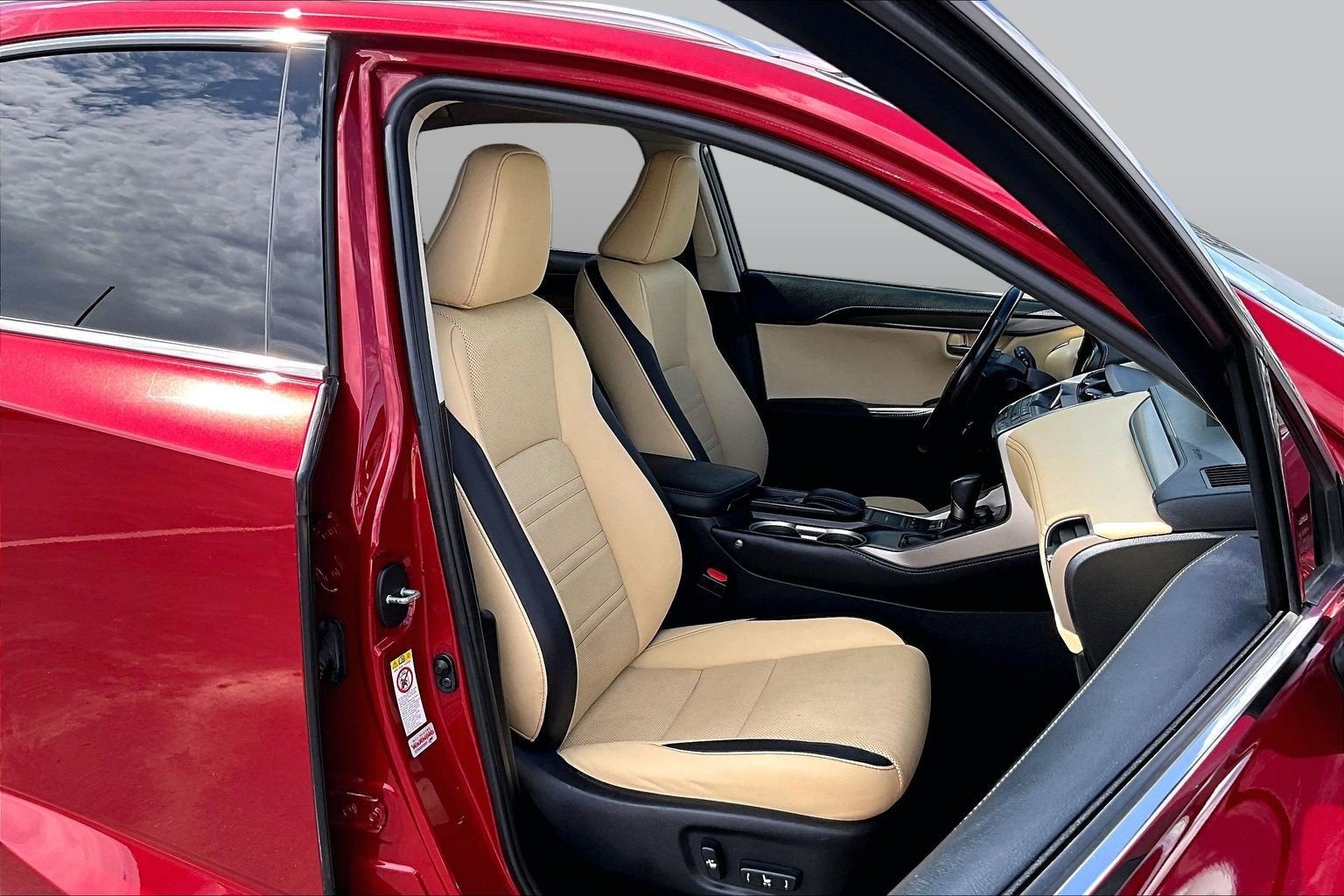 2016 Lexus NX 200t 200t