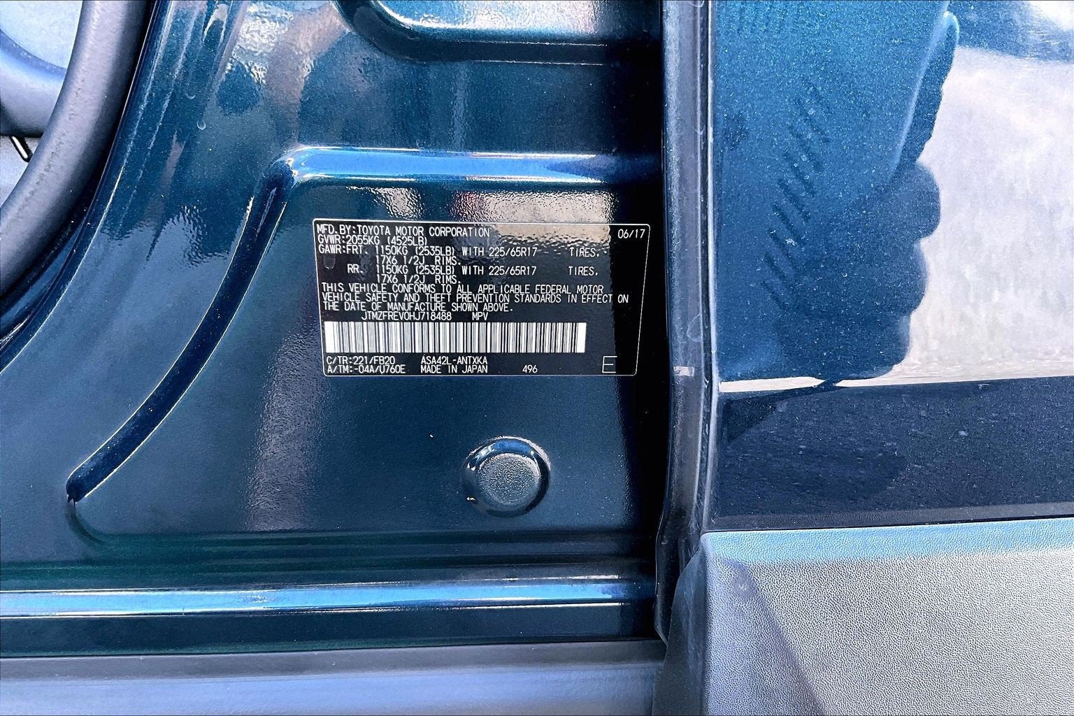 2017 Toyota RAV4 LE