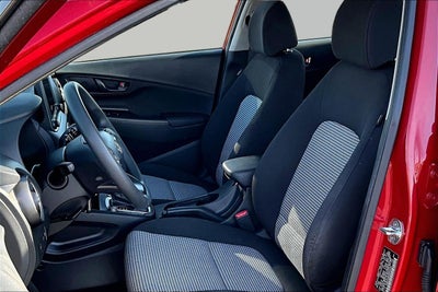 2022 Hyundai Kona SE