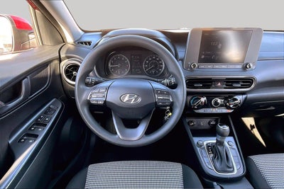 2022 Hyundai Kona SE