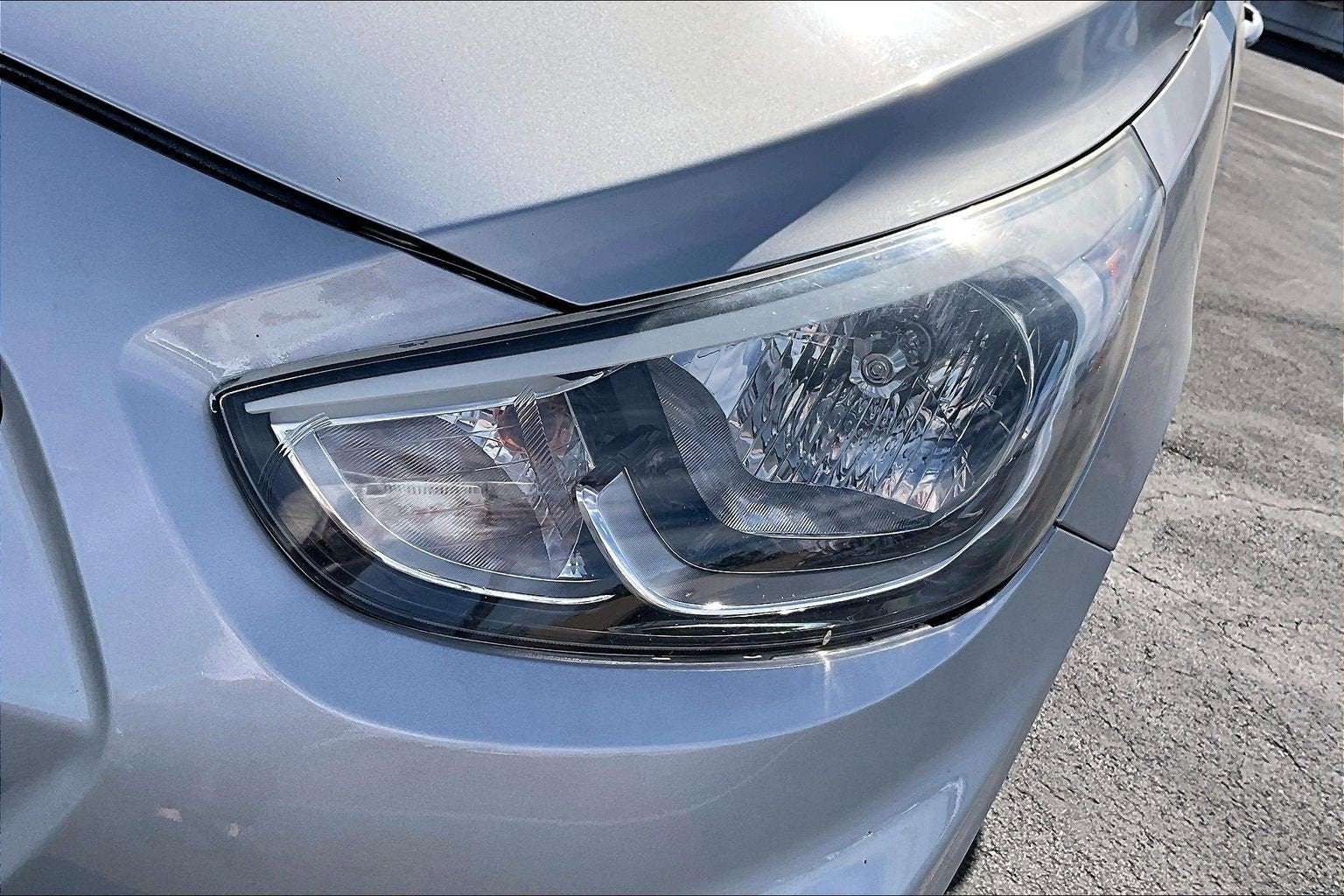 2016 Hyundai Accent SE - Photo 23