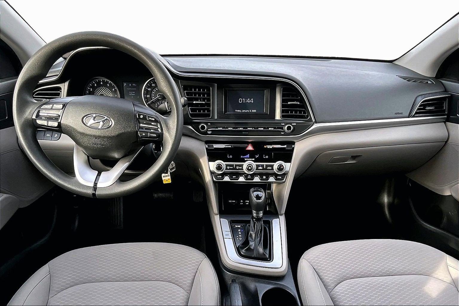 2020 Hyundai Elantra SE