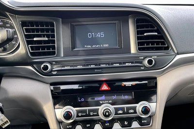 2020 Hyundai Elantra SE