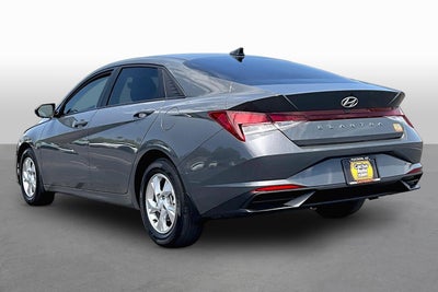 2023 Hyundai Elantra SE