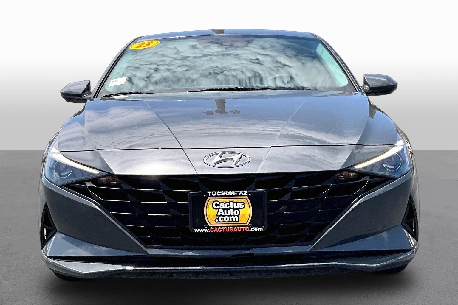 2023 Hyundai Elantra SE