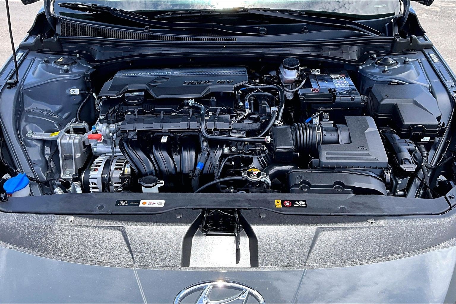 2023 Hyundai Elantra SE