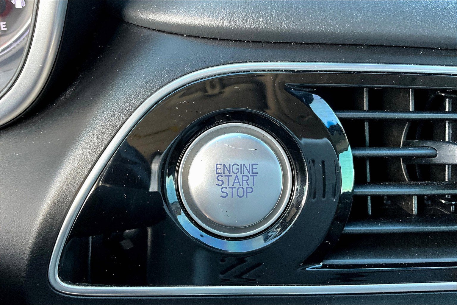 2019 Genesis G70 2.0T Advanced