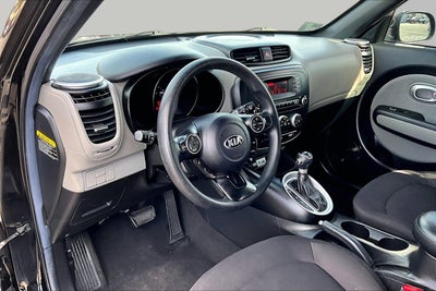 2015 Kia Soul Base