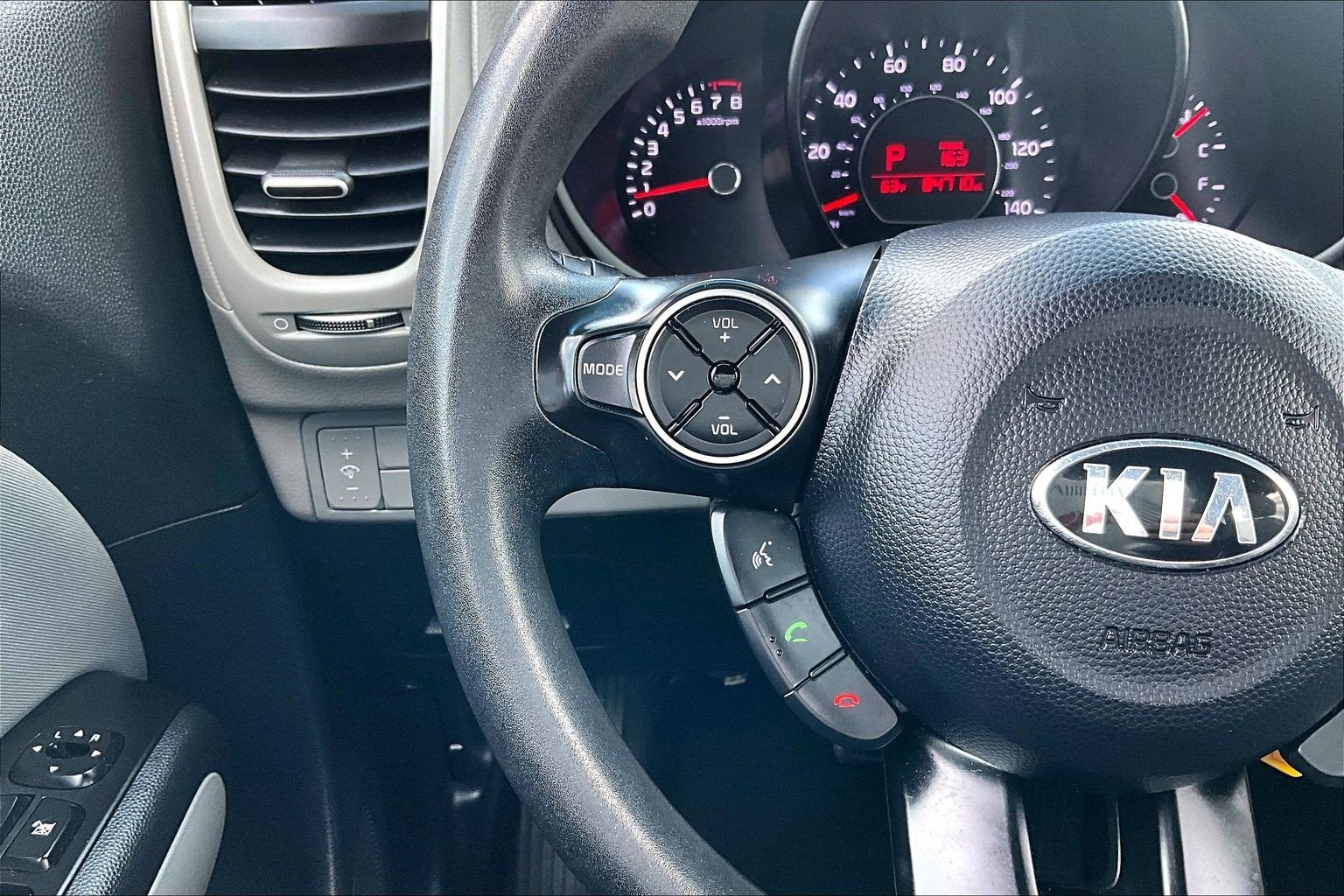 2015 Kia Soul Base