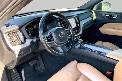 2019 Volvo XC60 Inscription