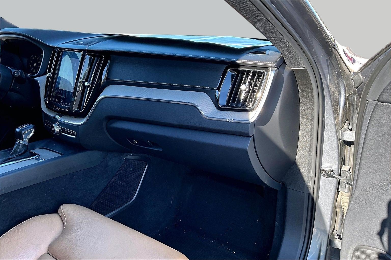 2019 Volvo XC60 Inscription