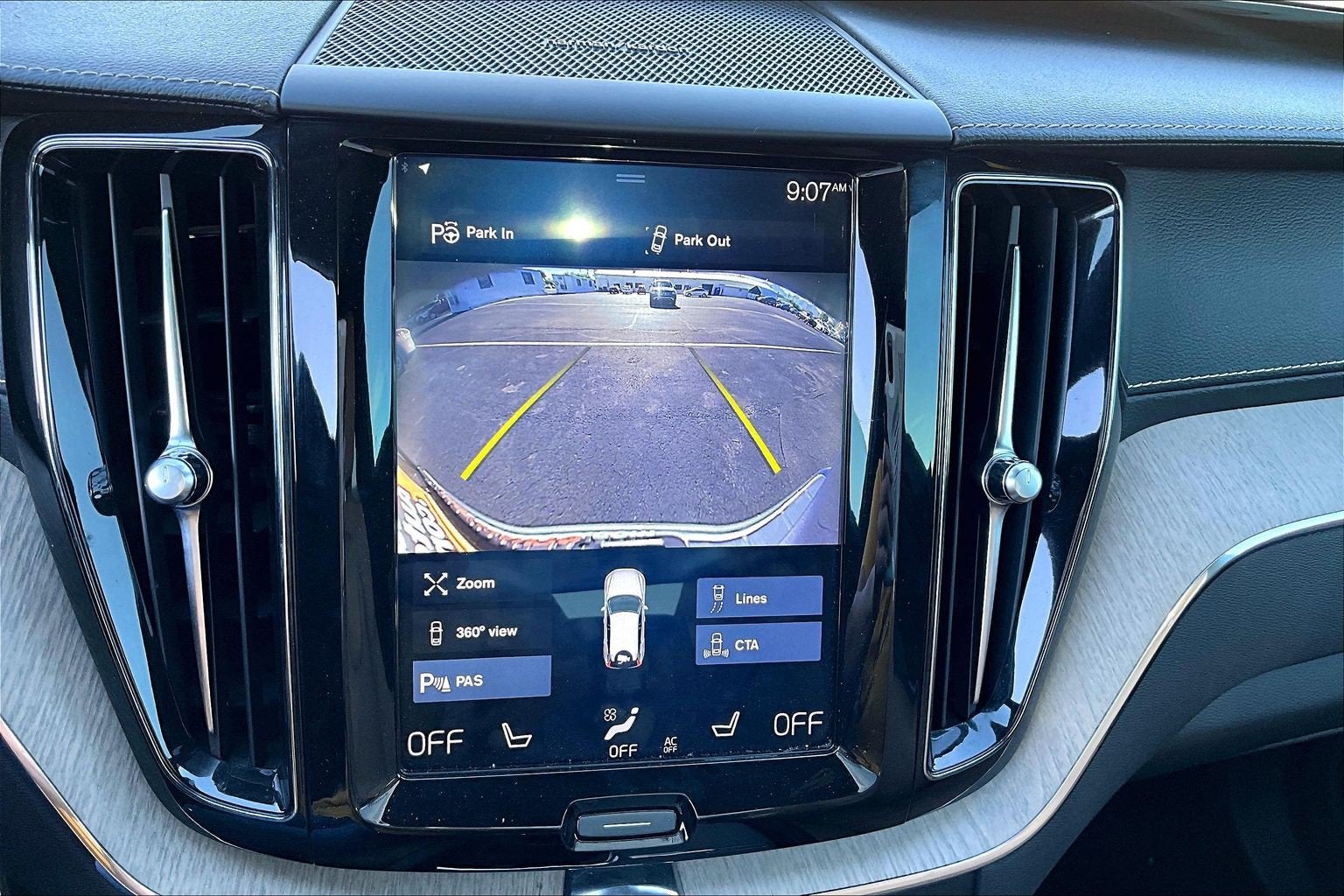 2019 Volvo XC60 Inscription