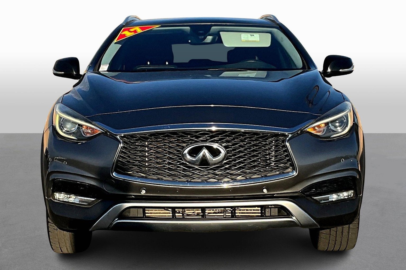2017 INFINITI QX30 Premium