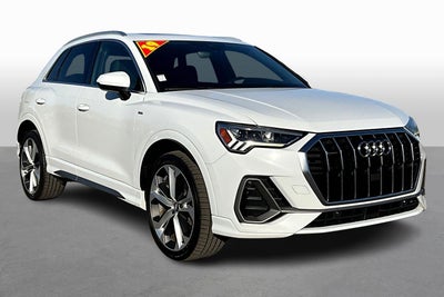 2019 Audi Q3 S line Premium Plus
